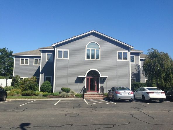4 Bellows Rd, Westborough, MA 01581